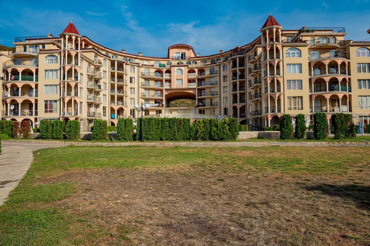 Menada Negresco Apartments เอเลนีเต ภายนอก รูปภาพ